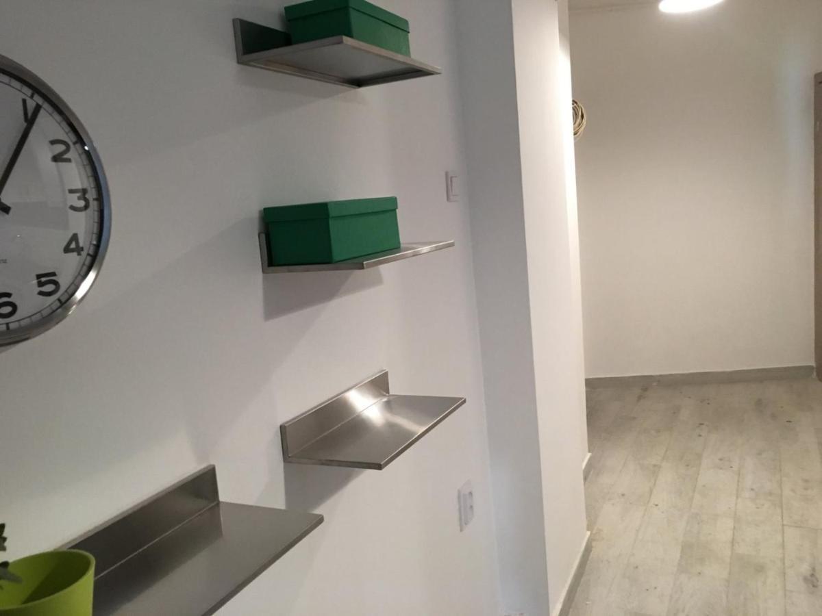 Relaxing Apartment And Great Location Bukarest Kültér fotó